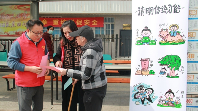 南通飛鶴公交開展志愿服務活動 營造安全、便捷、綠色出行環境